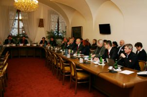 2015_01_15_UPV_kolokvium_1.JPG (Dokument, 2&nbsp;MB)