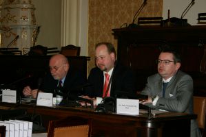 2015_03_09_UPV_seminar_ustava_3.JPG (Dokument, 2&nbsp;MB)