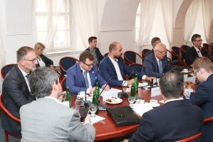 img5b10de2f5aef1[1].jpg (Dokument, 58 KB)