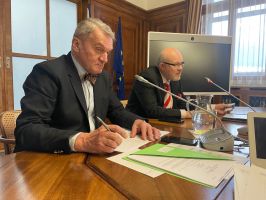 IMG_3023.jpg (Dokument, 435&nbsp;KB)