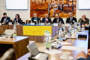 konference---sovtsk-a-rusk-subverzn-innost-proti-evrop_047_181124_54149139288_o.jpg (Dokument, 289 KB) konference---sovtsk-a-rusk-subverzn-innost-proti-evrop_047_181124_54149139288_o.jpg (Dokument, 289 KB)